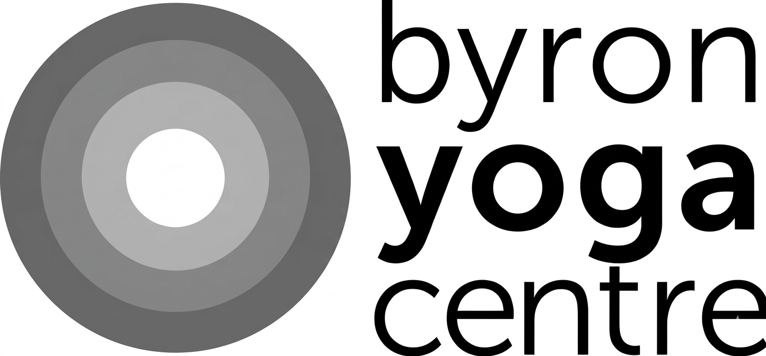 byron-yoga-logo-b&w